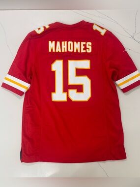 Nike Patrick Mahomes Kansas City Chiefs #15 NFL Game Jersey Red Mens Medium